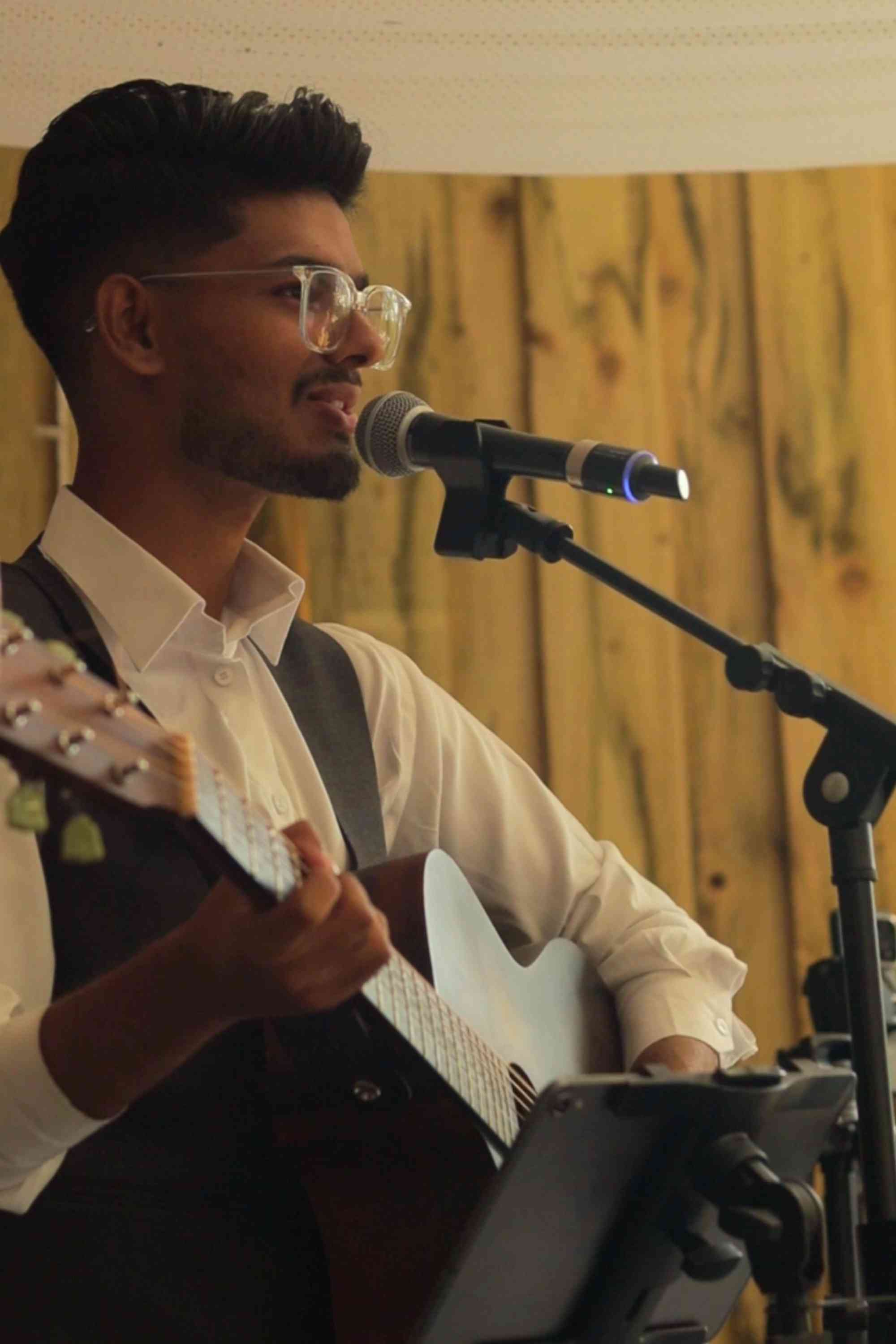 Puskar performing live